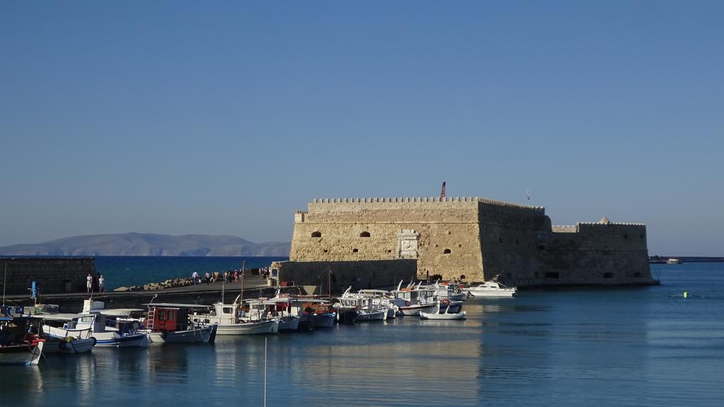 Central House Iraklio Exterior foto